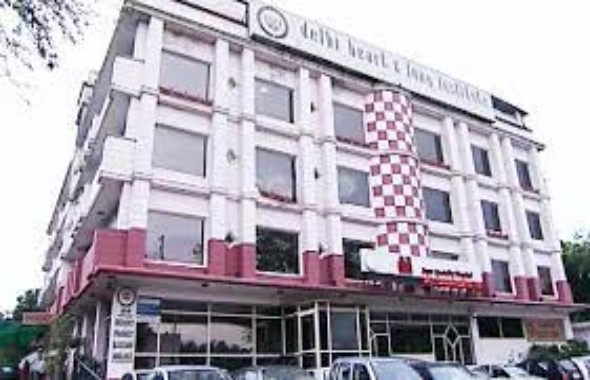 Delhi Heart and Lung Institute Building