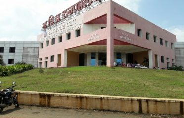 Dr Vasantrao Pawar Medical College