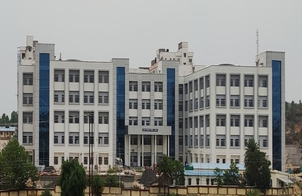 Dumka Medical College Building