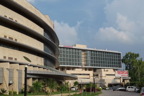 ESIC Medical College Faridabad Building