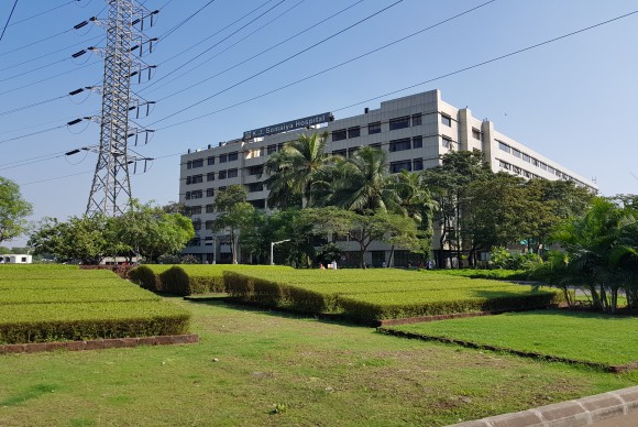 KJ Somaiya Medical College Building
