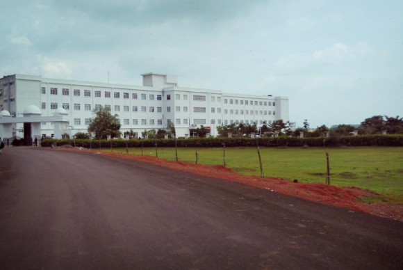 Raipur Institute of Medical Sciences Building