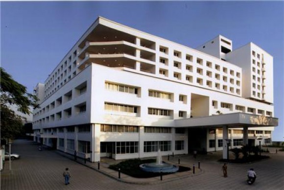 Rajiv Gandhi Medical College Thane Building