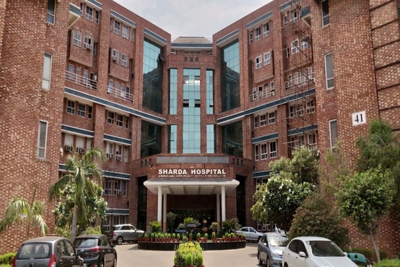 School of Medical Sciences Noida Building