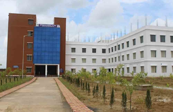 Santiniketan Medical College Building
