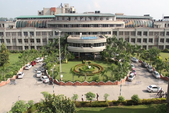 Subharti Medical College Building