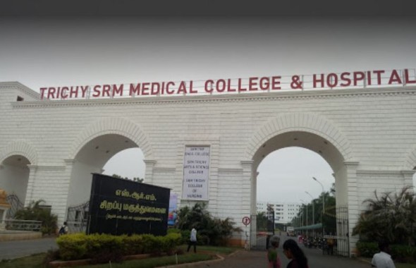 SRM Medical College Trichy Building