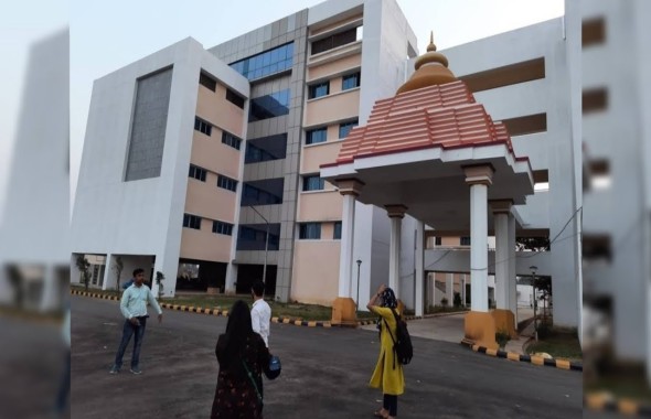 Sri Jagannath Medical College Puri Building
